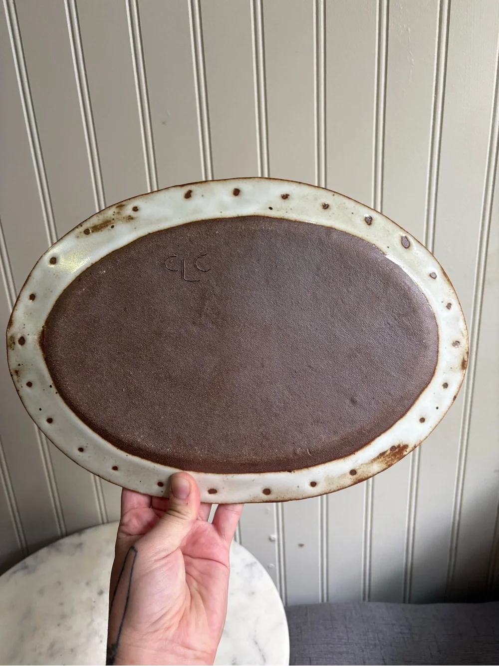 Vintage Primitive Studio Pottery Serving Plate/Platter Cream & Brown Wood Grain